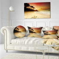 Designart Apus de soare uimitor și plajă în Sri Lanka-Modern Seashore arunca perna-12x20