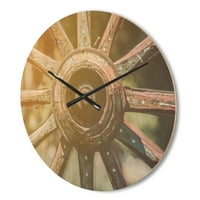 Ceas De Perete Din Lemn De Fermă Designart 'Closeup Of Country Wagon Wheel'